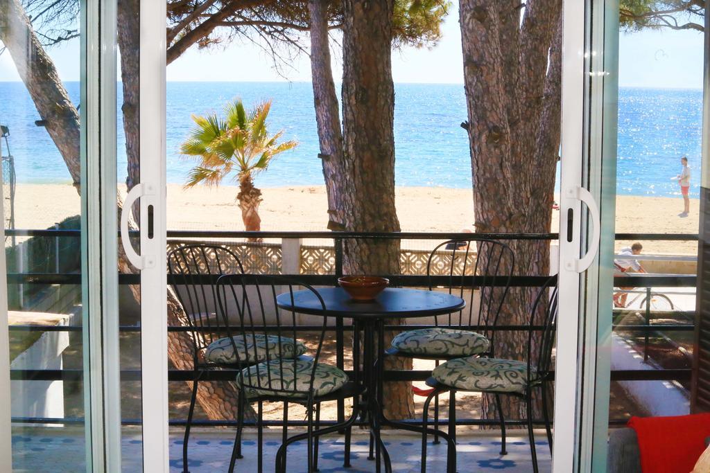 La Torre - Villa Rosamar Beach Cambrils Exteriör bild