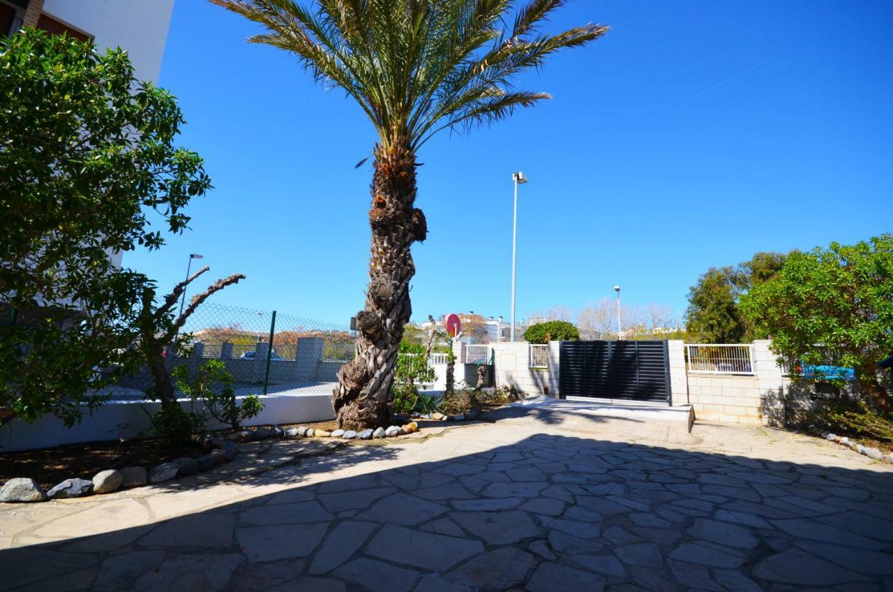 La Torre - Villa Rosamar Beach Cambrils Exteriör bild